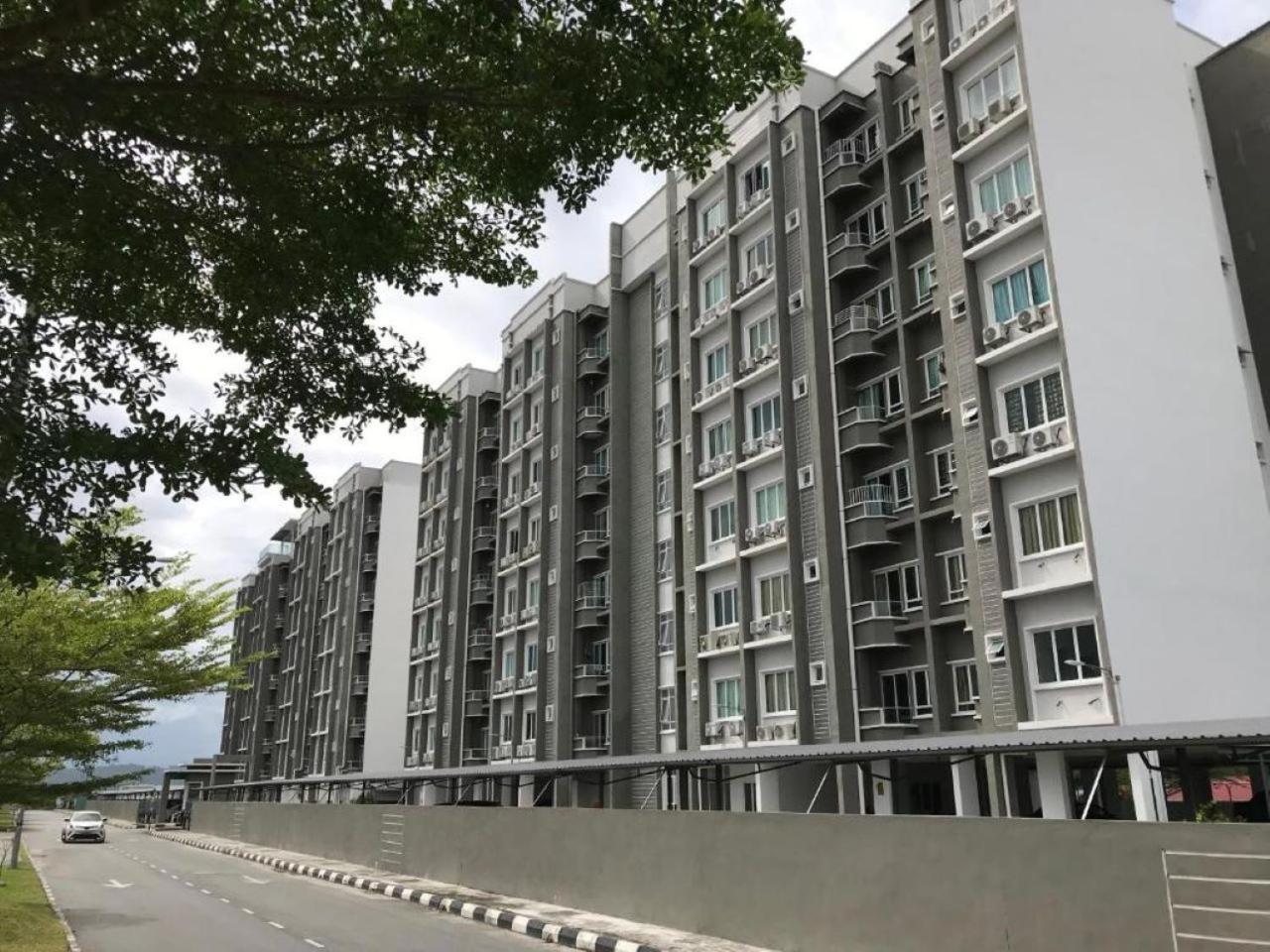 Maya Seaview Families Suite Apartment + Sky Pool Kuah Buitenkant foto